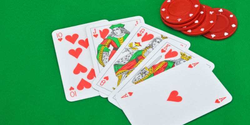 VN88_Tìm Hiểu Cách Chia Bài Poker Từ Cơ Bản Đến Nâng Cao
