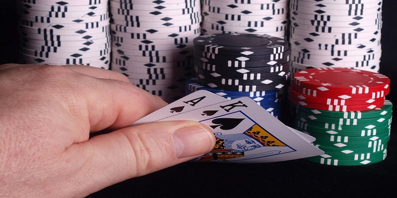 Poker là game bài thú vị như thế nào?