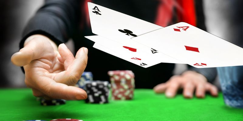 Những cách chơi bài Poker Việt Nam chắc thắng